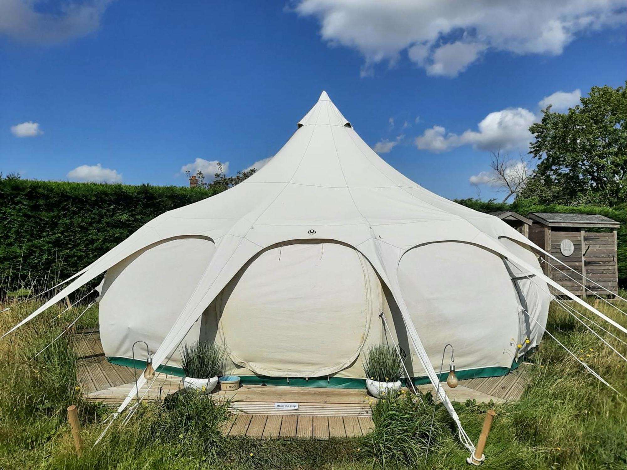 Wild Retreat 호텔 Cawston 외부 사진
